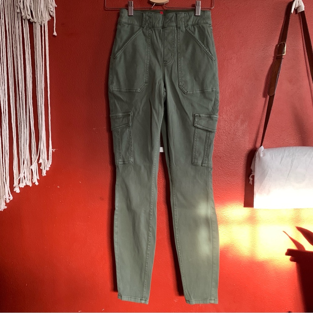 NWOT Spanx ankle cargo pant tight leggings size Small